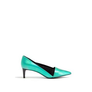Green metallic nubie panelled kitten heels by Chloe, available on DIA-style.com for EGP 1,782