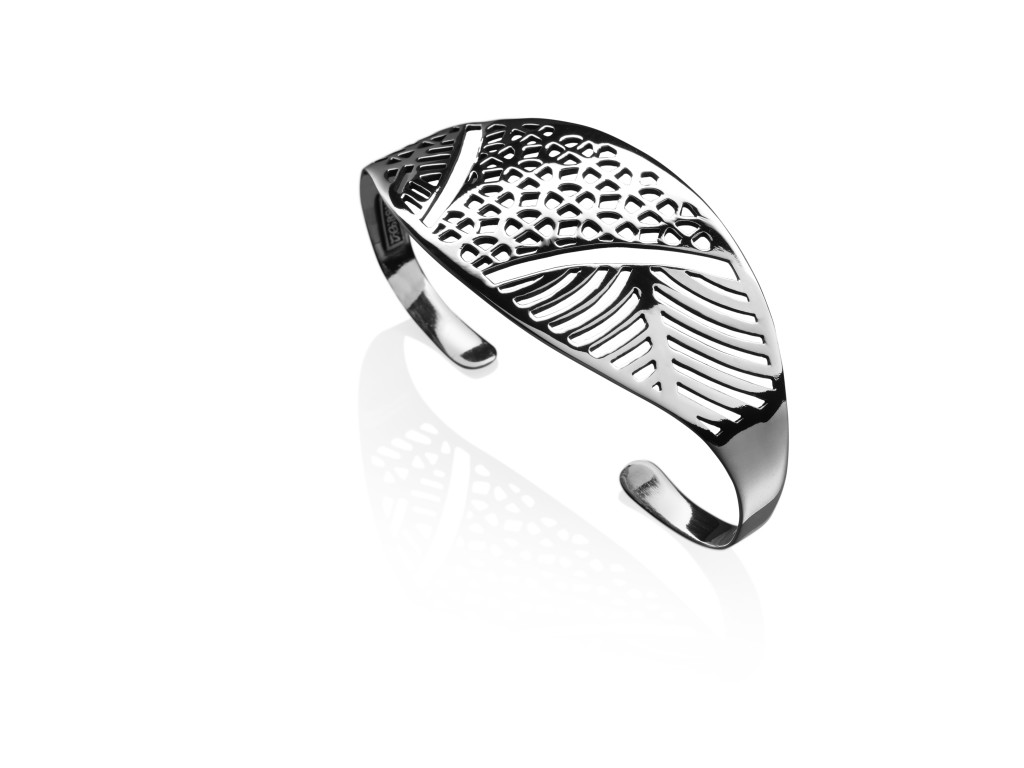 Hand cuff in sterling silver, hand-pierced in geometric motifs